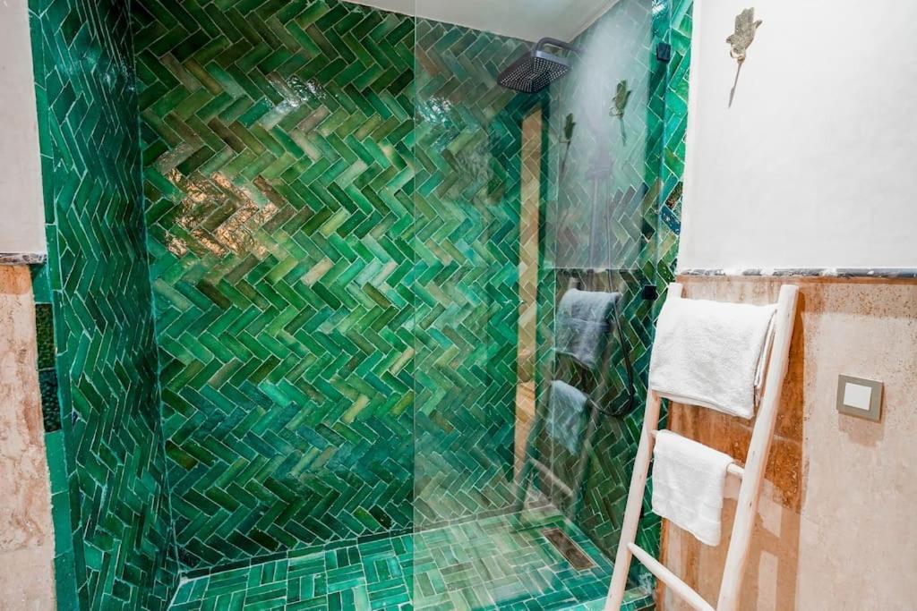 Darsublime Au Coeur De Marrakech Jacuzzi Prive Appartement Marrakesh Buitenkant foto